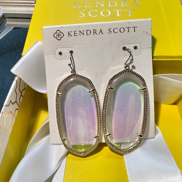 EUC Rare Kendra Scott Danielle Earrings Iridescent & Yellow Gold Gorgeous & HTF! - Picture 7 of 10